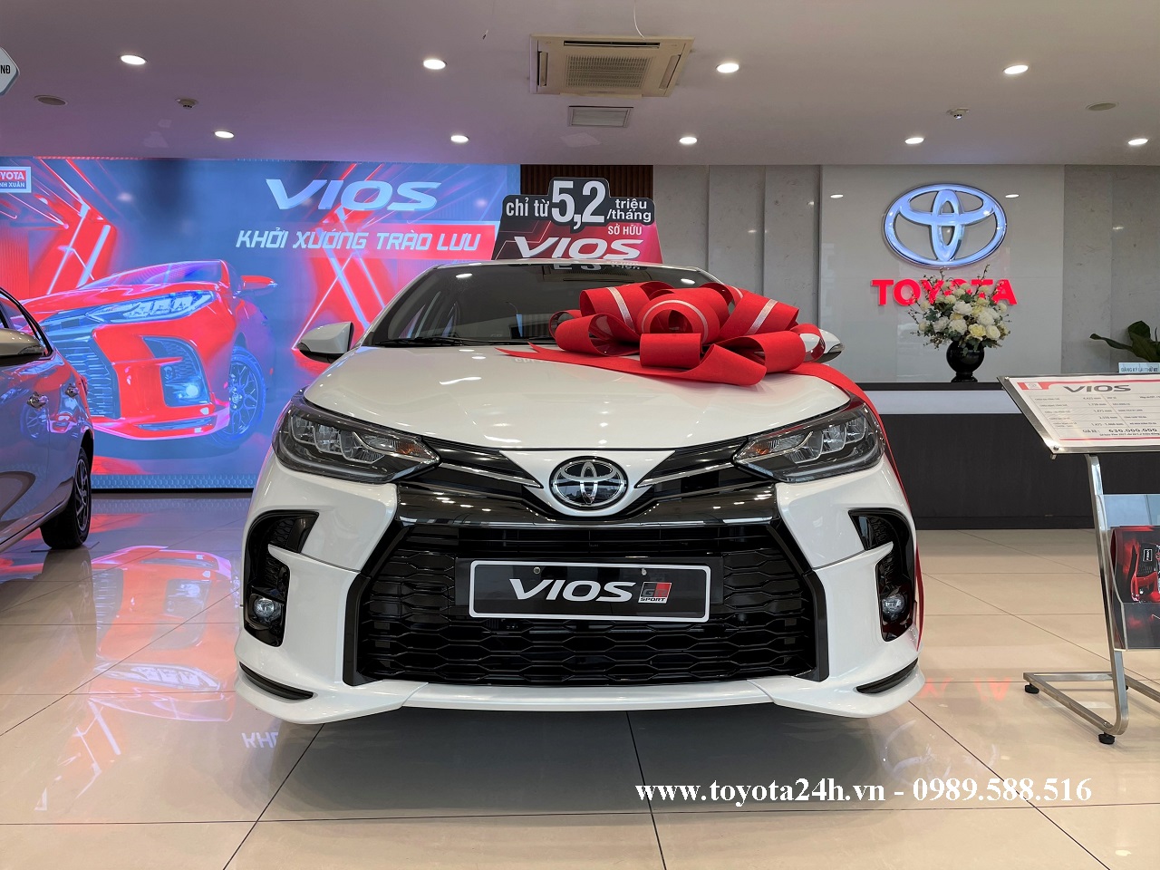 Toyota Vios 1.5GR-S 2022 Màu Trắng Ngọc Trai | Bảng Giá Xe | Hình Ảnh | Thông Số Lăn Bánh